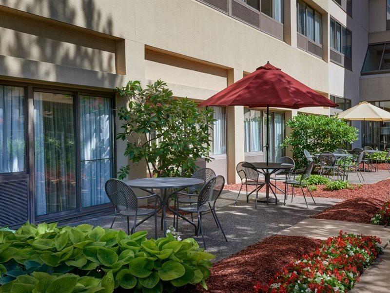 Hotel Detroit Marriott Livonia Exteriér fotografie